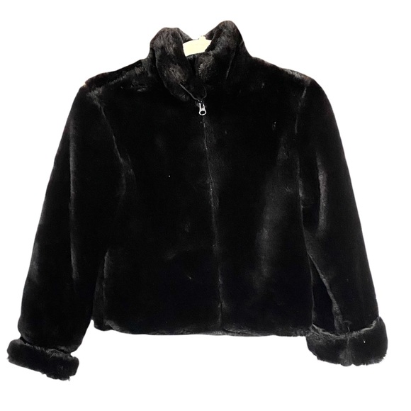 GAP | Faux Fur Crop Zip Front Kids Jacket - Picture 7 of 8